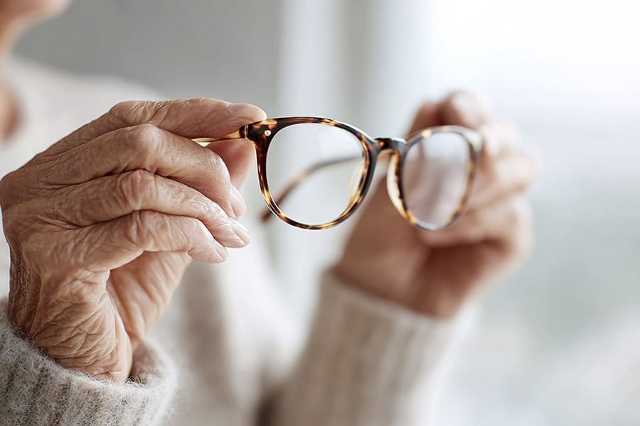hypermetropie dr alain saad ophtalmologue paris chirurgien ophtalmo specialiste chirurgie refractive paris hypermetropie dr alain saad ophtalmologue paris chirurgien ophtalmo specialiste chirurgie refractive paris